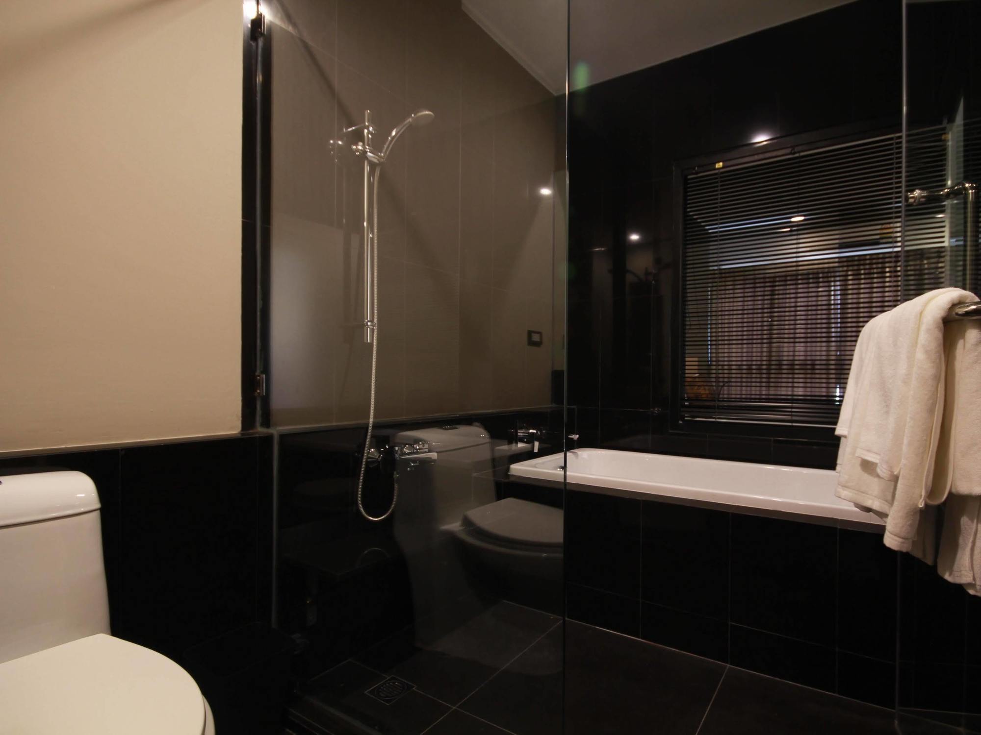 Sereine Sukhumvit 39 Bangkok Extérieur photo